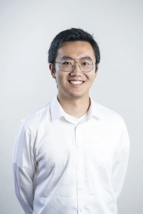 Portrait of Yanshuo Chen